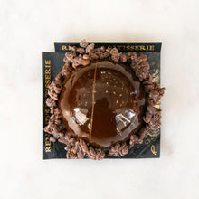 Load image into Gallery viewer, choclate decadent cake, gluten free