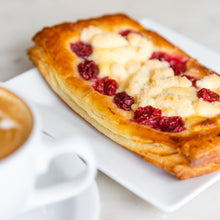 Load image into Gallery viewer, Cherry Crumble
