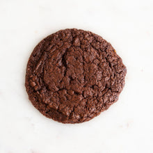 Load image into Gallery viewer, brownie cookie from top

